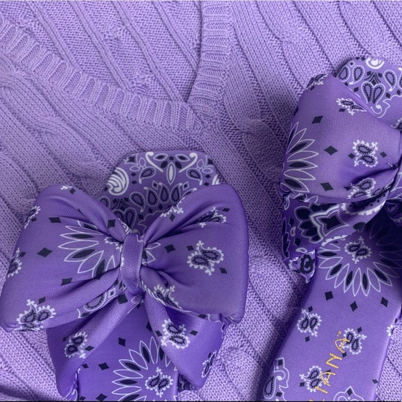 Purple slides - Picture 2 of 8